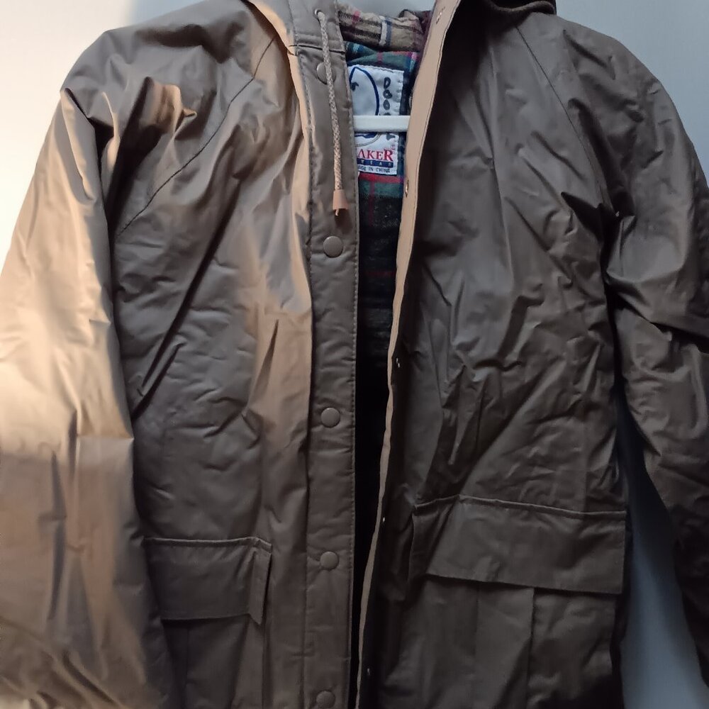 SAILMAKER  OUTWEAR LINED RAINCOAT. size S with hood and deep large pockets beige